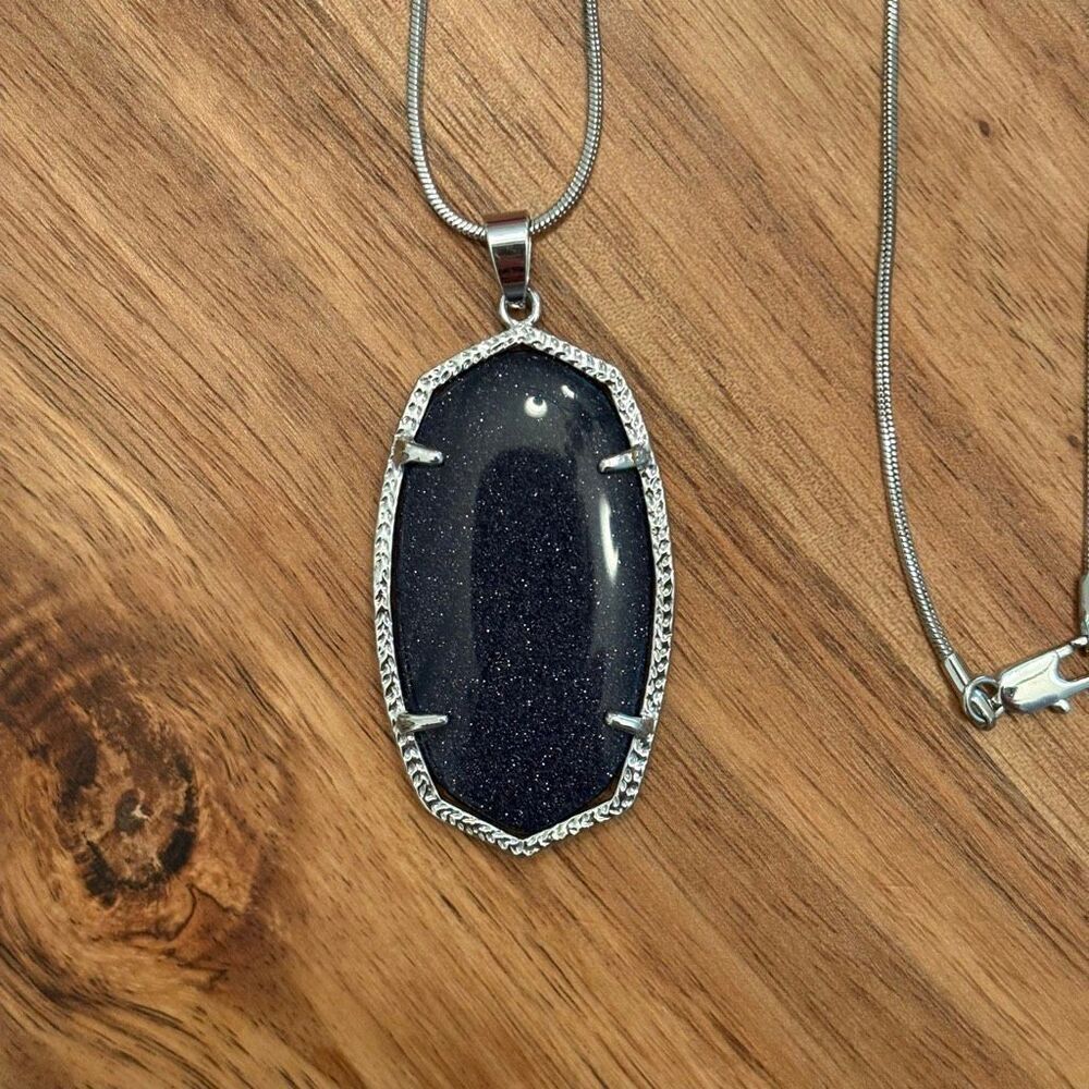 Park Lane | Sparkly Pendant Necklace | 24” Length
